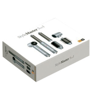 Caja blanca que muestra un set de herramientas de peinado plateadas con mango tipo secador y varios accesorios intercambiables como boquillas, cepillo y barriles, presentada para uso profesional.