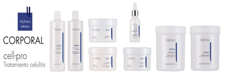 Set profesional de tratamiento corporal contra la celulitis con varias botellas, botes y un frasco con gotero blancos con detalles azules dispuestos sobre fondo blanco.