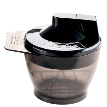 Recipiente plástico translúcido con marca de nivel visible, base redondeada y tapa negra brillante con panel de botones y solapa lateral, que transmite alta calidad y resulta atractivo para comprar.