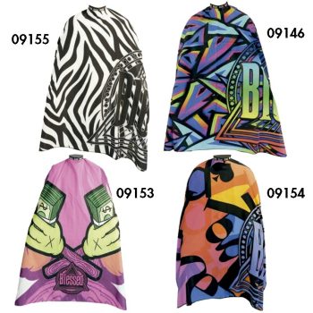 Cuatro capas para corte con diseños llamativos: estampado cebra en blanco y negro, motivos geométricos tipo grafiti multicolor, manos sosteniendo billetes sobre fondo rosa y un patrón abstracto en tonos naranja y violeta, dispuestas en cuadrícula para salón de belleza.