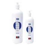 Exclusivo champú anti-caspa en botellas con dosificador y fórmula marina