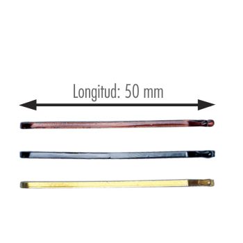 Tres horquillas planas para el cabello en tonos marrón, negro y dorado alineadas horizontalmente con una flecha y texto que indican longitud de 50 mm, acabado liso y aspecto profesional, ideal para fijar mechones finos.