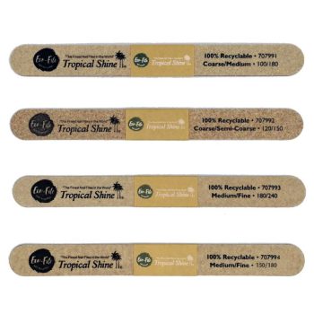 Cuatro limas de uñas de color beige hechas de material totalmente reciclable con etiqueta central y logotipo de palmera, presentadas en diferentes grosores para uso profesional.