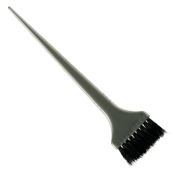 Brocha para teñir cabello con mango largo y ergonómico de plástico gris y cerdas negras densas, imagen de producto de alta calidad sobre fondo blanco.