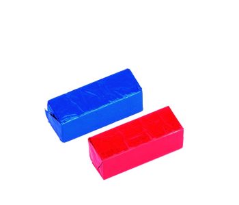 Dos bloques rectangulares envueltos en papel metálico brillante, uno azul y otro rojo, sobre fondo blanco, composición neutra adecuada para peluquería y preparada para envío.