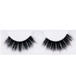 Look exclusivo: pestañas postizas de volumen intenso y acabado glam