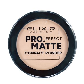 Polvo compacto mate beige en estuche redondo negro con tapa transparente que muestra la etiqueta en letras negras "PRO MATTE COMPACT POWDER" y la marca, apto para un acabado profesional y sutil belleza.