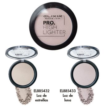Polvo iluminador profesional en tres estuches redondos — uno cerrado con tapa negra y dos abiertos que muestran acabados perlados y muescas del producto en los tonos Luz de estrellas y Luz de luna — ideal para maquillaje y peluquería, comprobado.