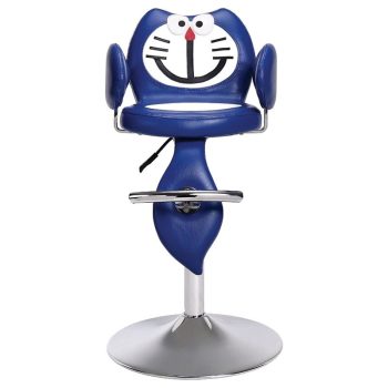 Silla tipo taburete infantil azul con respaldo decorado como cara de gato sonriente blanca y roja, reposabrazos acolchados, asiento ajustable con palanca, reposapiés cromado y base pedestal plateada de alta calidad.