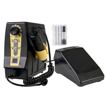 Kit de torno eléctrico para uñas de alta calidad que incluye unidad de control negra con regulador de velocidad, pieza de mano con soporte amarillo y cable en espiral, pedal de pie y estuche con puntas.
